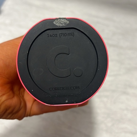24 oz Corkcicle - Picture 4 of 4